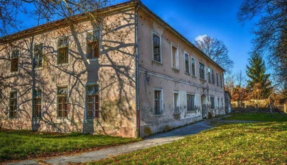 Dvorac baruna Trenka