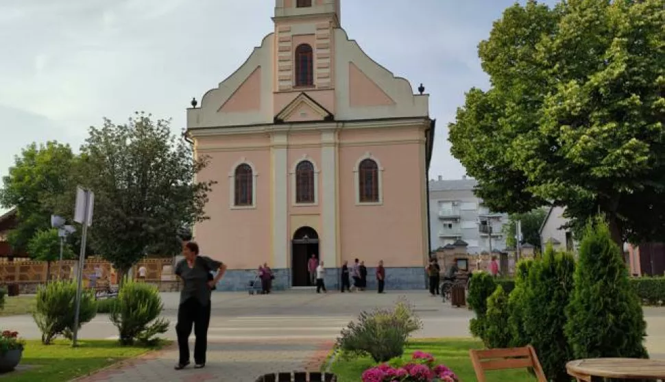 Crkva Župe Mučeništva sv. Ivana Krstitelja u Županji