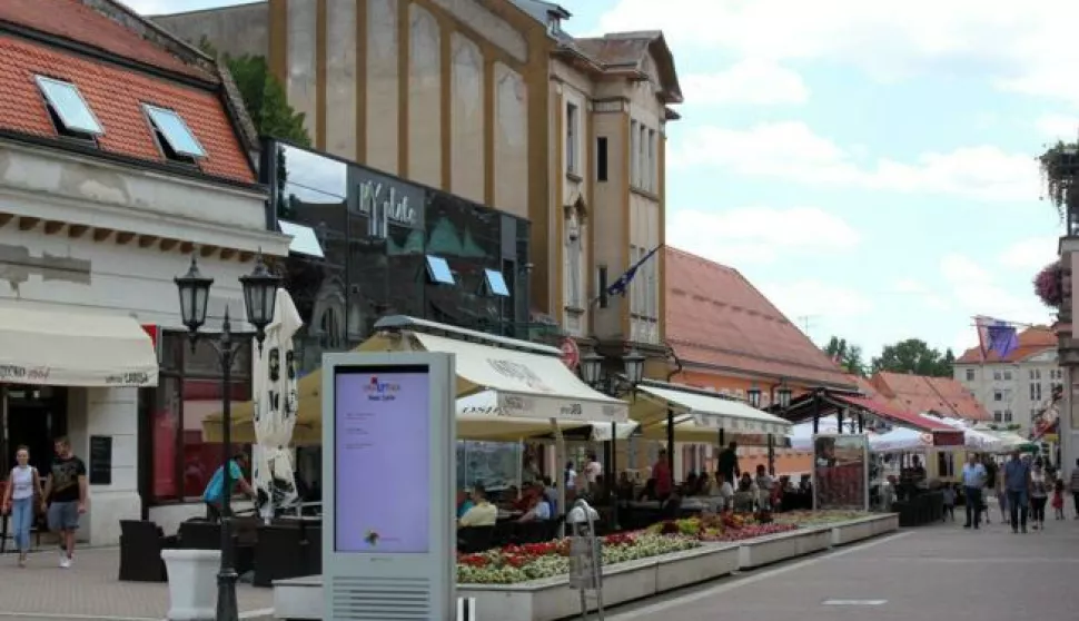 Đakovo je i dalje na listi 25 gradova po broju prezaduženih građana
