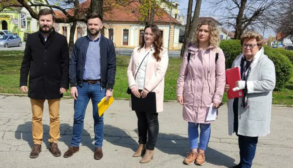 Davor Nađi, Dario Vrbaslija, Sanja Mrzljak Jovanić, Martina Tepeš i Ksenija Plantak

