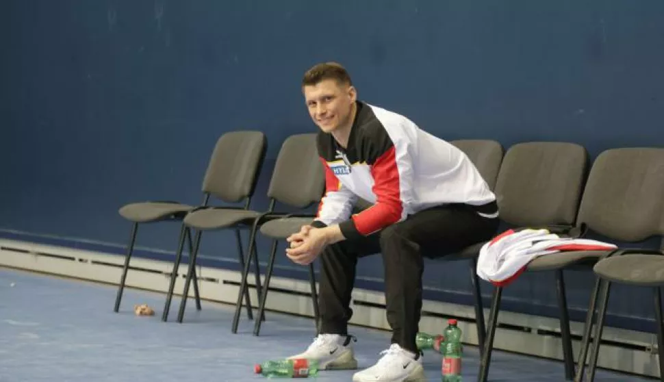 Lukas Dauser prati natjecanje u Osijeku