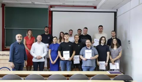 Osijek, 16. 07. 2024., MATHOS; Web Development Bootcamp; dodjela uvjerenja polaznicimaSNIMIO BRUNO JOBST