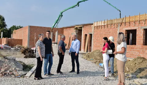 slavonija...vinkovci...17.07.2024.radove na izgradnji novog djecijeg vrtica "mali princ" obisao gradonacelnik ivan bosancic;foto Gordan Panić