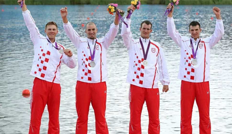 03.08.2012., London - Ljetne Olimpijske igre London 2012. Veslacka staza Eton Dorney. Hrvatski cetverac na parice u sastavu Valent Sinkovic, Damir Martin, Martin Sinkovic i David Sain zavsili su finalnu utrku na drugom mjestu i osvojili srebrnu medalju. Photo: Igor Kralj/PIXSELL