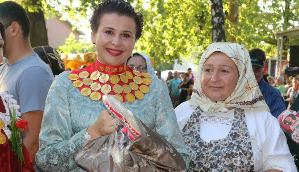 Velika Kopanica: 'Vidit će se na svetog Iliju, koja cura ima đuvegiju'