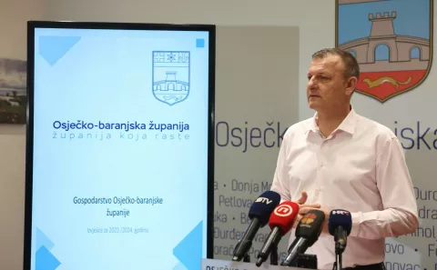 Župan Mato Lukić o pozitivnim gospodarskim rezultatima u Osječko-baranjskoj županijiOsijek, 23. srpnja 2024.Foto: OBŽ/ustupljena