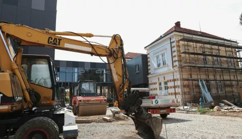 POŽEGADogradnjom nove i adaptacijom stare zgrade Poljoprivredno-prehrambene škole Požega spojit će se tradicija i suvremenost obrazovanja za poljoprivredu 21. stoljeća.srpanj 2024.