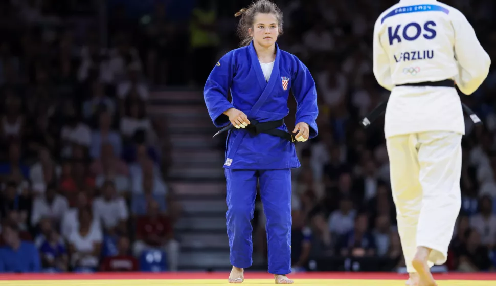 Pariz, 30.07.2024 - Hrvatska džudašica Katarina Krišto poražena je susretu za broncu kategorije do 63 kg na Olimpijskim igrama u Parizu od kosovske džudašica Laure Fazliu "zlatnim bodom". Na slici Katarina Krišto.foto HINA/ Damir SENČAR/ ds