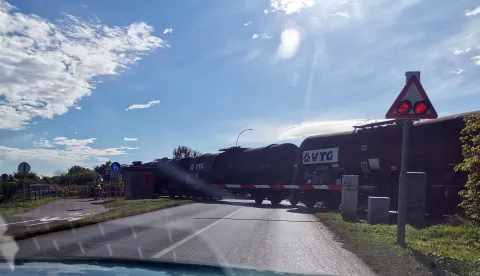 Osijek, 17. 09. 2022, Biljska cesta, rampa, pruzni prijelaz na Biljskoj cesti.snimio GOJKO MITIĆ