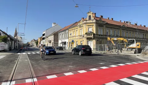 Osijek, 31. 07. 2024, Županijska ulica - Gundulićeva ulica; križanje; radovi; regulacija prometa; prometSNIMIO BRUNO JOBST