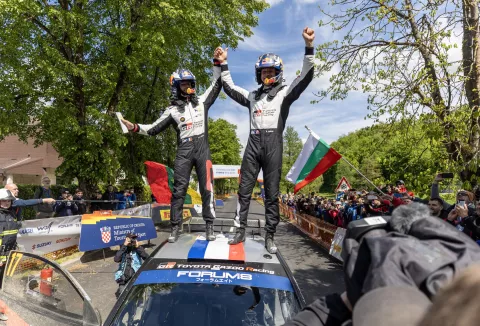 Sebastien Ogier (Francuska) i njegov suvazač Vincent Landais (Francuska)