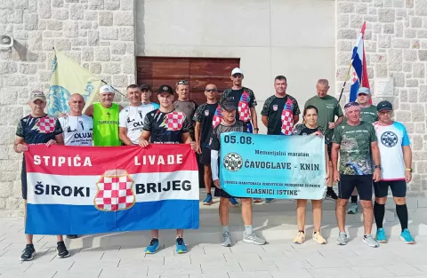 SLATINA, Sudionici maratona "Glasnika istine" Čavoglave - Knin, 05.08.2024., snimila Ivana Novak