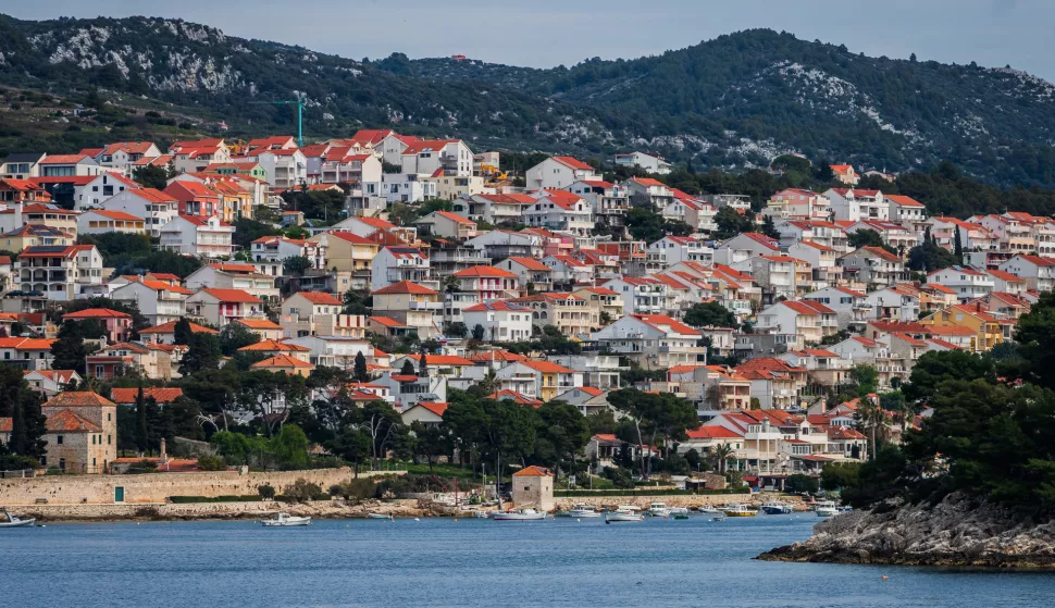 18.03.2024., Hvar - Pogled na grad Hvar u Zimskom periodu. Photo: Zvonimir Barisin/PIXSELL