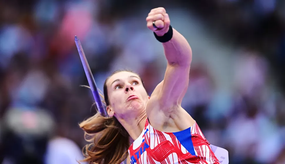 epa11532855 Sara Kolak of Croatia competes in the Women Javelin Throw Qualification of the Athletics competitions in the Paris 2024 Olympic Games, at the Stade de France stadium in Saint Denis, France, 07 August 2024. EPA/CHRISTIAN BRUNA