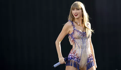 epa11468540 US singer-songwriter Taylor Swift performs during her concert as part of her 'Eras Tour' at the Letzigrund Stadium in Zurich, Switzerland, 09 July 2024. The US artist is giving concerts on 09 and 10 July at the Zurich Letzigrund Stadium. EPA/ENNIO LEANZA EDITORIAL USE ONLY - MAY NOT BE USED AS A COVER IMAGE FOR MAGAZINES OR BOOK PUBLICATIONS EDITORIAL USE ONLY