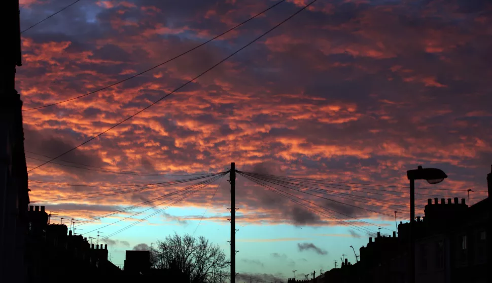 Winter weather Jan 26th 2016Sunrise in north London as huge swathes of the UK are braced for a deluge of rain which could pour more misery on communities still reeling from flooding after Christmas.Yui Mok Photo: Press Association/PIXSELL