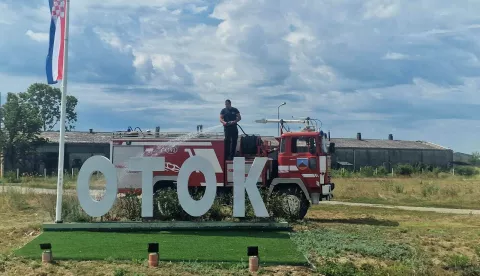 Grad Otok dodjelit će novčane potpore tamošnjim osnovnoškolcima