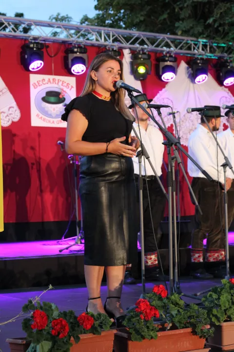 Pročelnica Tamara Kalistović na Bećarfestu, foto: Udruga Šokadija Babina Greda