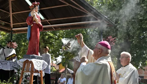 slavonija...ilaca...15.08.2024.blagdan velike gospe; svetiste gospe ilacke; središnje misno slavlje predvodo banjalučki biskup u miru Franjo Komarica; foto Gordan Panić