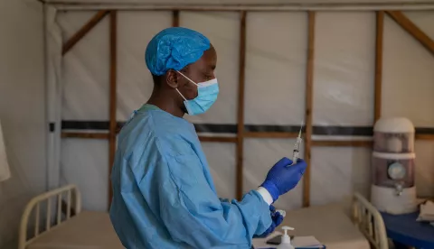 epa11551532 A member of staff prepares an injection at the Munigi Health Centre in Munigi, Democratic Republic of Congo on August 16, 2024. The European Centre for Disease Prevention and Control (ECDC) warned that Europe is likely to see more imported cases due to the virus's spread in several African nations after the World Health Organization declared the spread of mpox in Africa as a global health emergency. Mpox belongs to the same family of viruses as smallpox but causes milder symptoms like fever, chills and body aches. EPA/MOISE KASEREKA