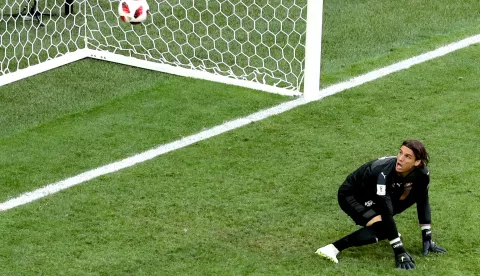 epa06861339 Goalkeeper Yann Sommer of Switzerland watches the ball crossing the goal line for the 1-0 goal from Sweden during the FIFA World Cup 2018 round of 16 soccer match between Sweden and Switzerland in St.Petersburg, Russia, 03 July 2018.(RESTRICTIONS APPLY: Editorial Use Only, not used in association with any commercial entity - Images must not be used in any form of alert service or push service of any kind including via mobile alert services, downloads to mobile devices or MMS messaging - Images must appear as still images and must not emulate match action video footage - No alteration is made to, and no text or image is superimposed over, any published image which: (a) intentionally obscures or removes a sponsor identification image; or (b) adds or overlays the commercial identification of any third party which is not officially associated with the FIFA World Cup) EPA/ZURAB KURTSIKIDZE EDITORIAL USE ONLY EDITORIAL USE ONLY