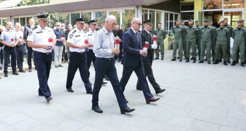 DARDAOtkrivena spomen-ploča u čast hrvatskim policajcima ubijenim 22. KOOLOVOZA 1991. u Dardi22. KOLOVOZA 2024.