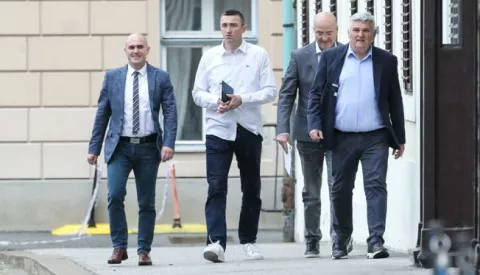 Zagreb, 07.05.2024. - Članovi Domovinskog pokreta dolaze na razgovore u Banske dvore radi dogovora koalicije. Na fotografiji Ivan Penava, Mario Radić, Josip Dabro, Damir Barnafoto HINA/ Admir BULJUBAŠIĆ/ abu