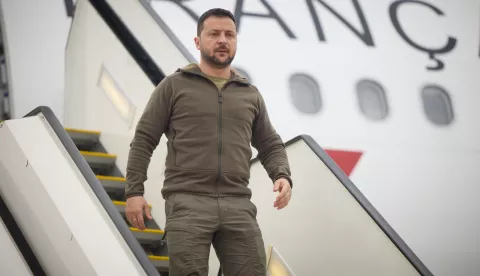 Ukraine's President Volodymyr Zelensky arrives to join the G7 Leaders' Summit in Hiroshima on Saturday May 20, 2023 in Hiroshima, Japan. Japan hosts The G7 summit in Hiroshima from 19-22 May. Photo by Ukrainian President Press Office/ UPI Photo via Newscom Photo: Ukrainian President Press Office/NEWSCOM