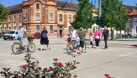 U centru Županje, kolovoz 2024.snimila Marija Lešić Omerović