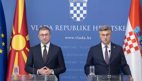 Zagreb, 29.08.2024. - Premijeri Andrej Plenković i Hristijan Mickoski dali su kratke izjave nakon sastanka dviju delegacija.Na fotografiji Hristijan Mickoski, Andrej Plenković.foto HINA/ Edvard ŠUŠAK