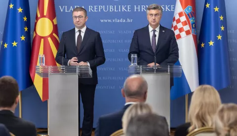 Zagreb, 29.08.2024. - Premijeri Andrej Plenković i Hristijan Mickoski dali su kratke izjave nakon sastanka dviju delegacija.Na fotografiji Hristijan Mickoski, Andrej Plenković.foto HINA/ Edvard ŠUŠAK