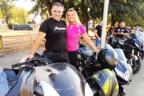 Marina i Mario Knežević na 10. motosusretima slatinskoga Motokluba Speed