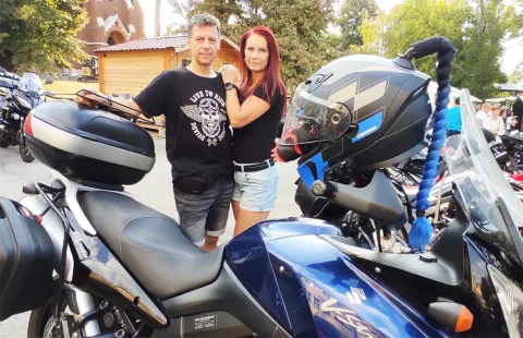 Mirela i Želimir Patačko na 10. motosusretima slatinskoga Motokluba Speed