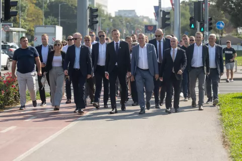 Zagreb, 31.08.2024. - Predsjednik Domovinskog pokreta Ivan Penava i kandidat za zamjenika predsjednika te stranke Stipo Mlinarić održali su konferenciju za novinare uoči Izbornog sabora stanke.foto HINA/ Edvard ŠUŠAK /es