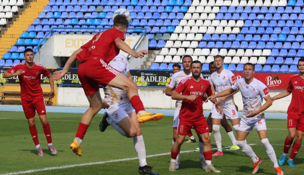 Osijek, 01. 09. 2024, Stadion Gradski vrt.SišerSšprt Prva HNL, nogomet, Zrinski Osječko 1664 - Orijent (Rijeka). snimio GOJKO MITIĆ