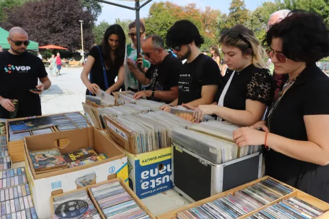 Osijek, 07. 09. 2024, Park Kralja Držislava. Sajam antikviteta.snimio GOJKO MITIĆ