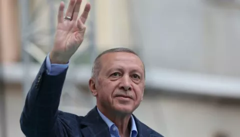 epa10625026 Turkish President Recep Tayyip Erdogan greets his supporters during his election campaign rally at Beyoglu district in Istanbul, Turkey, 13 May 2023. Turkey will hold its general election on 14 May 2023 with a two-round system to elect its president, while parliamentary elections will be held simultaneously. EPA/TOLGA BOZOGLU