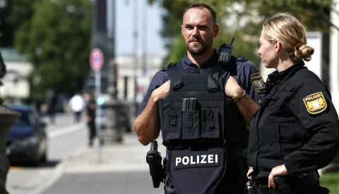 epa11586466 Police officers secure the area after a shooting near the NS Documentation Center for the History of National Socialism building in Munich, Germany, 05 September 2024. German police officers on 05 September shot a man who was firing a firearm near the Israeli Consulate General and the Nazi Documentation Center in Munich. According to the police, there is no evidence of any other suspects. EPA/ANNA SZILAGYI