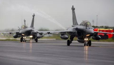 Zagreb, 25.04.2024 - Hrvatski državni vrh sudjeluvao je na svečanosti prihvata prve skupine višenamjenskih borbenih aviona Rafale u sastav Hrvatskog ratnog zrakoplovstva. foto HINA/ Daniel KASAP/ dk