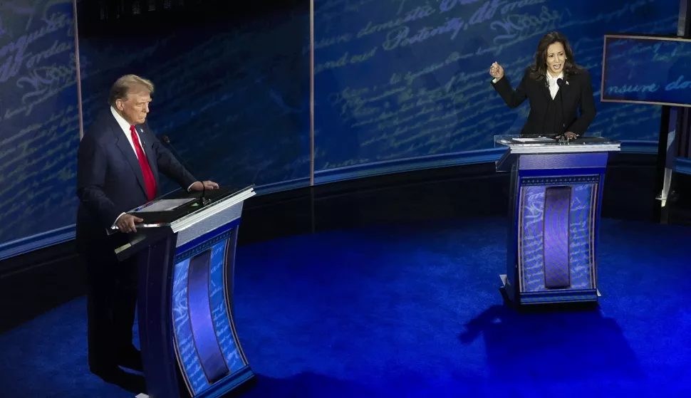 epa11597569 Republican presidential candidate Donald J. Trump (L) and Democratic presidential candidate US Vice President Kamala Harris during a presidential debate hosted by ABC News at the National Constitution Center in Philadelphia, Pennsylvania, USA 10 September 2024. The 90 minute event is the only planned debate between the two candidates in the 2024 presidential election. EPA/DEMETRIUS FREEMAN/POOL