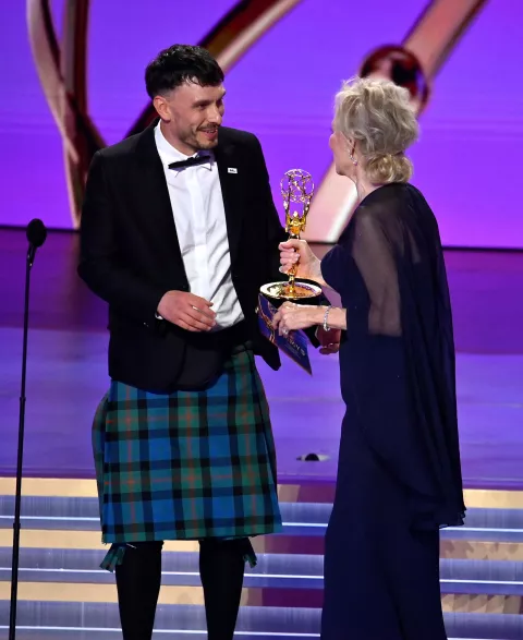 Richard Gadd accepts the Outstanding Lead Actor in a Limited or Anthology Series or Movie award for 'Baby Reindeer' from Jean Smart onstage during the 76th annual Primetime Emmy Awards at the Peacock Theater in Los Angeles on Sunday, September 15, 2024. Photo by Jim Ruymen. Photo via Newscom Photo: Jim Ruymen/NEWSCOM