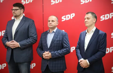 Peđa Grbin, Siniša Hajdaš Dončić i Zoran Paunović