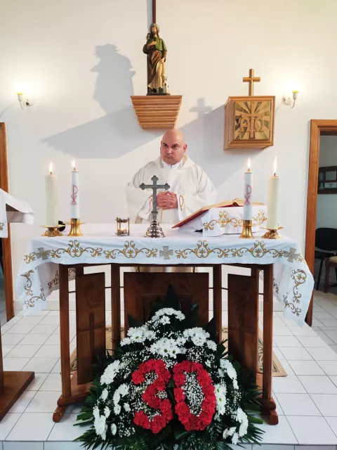 KOZICE, Vlč. Ivan Štivičić, 30. obljetnica blagoslova kapele svetog Roka, 24.09.2024., snimio Petar Žarković