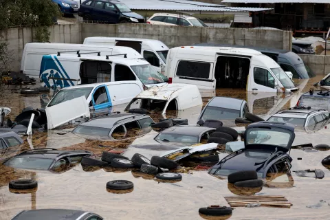 epa11641413 Partially submerged cars are seen at a used-car lot following flash floods in Kiseljak, Bosnia and Herzegovina, 04 October 2024. Central and southern parts of Bosnia and Herzegovina were hit by a severe rainstorm overnight, which caused widespread flooding, closing roads, cutting electricity, and disrupting telecom signals. Rescue services in Jablanica and Kiseljak reported several people missing and called for army assistance, as access to Jablanica was completely blocked due to road and rail closures. 14 fatalities due to the flash floods have been confirmed so far by the regional government of Hercegovacko-Neretvanska county. EPA/NIDAL SALJIC