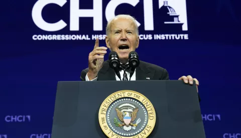 epa11614953 US President Joe Biden delivers remarks at the Congressional Hispanic Caucus Institute 47th Annual Awards Gala in Washington, DC, USA, 19 September 2024. EPA/Yuri Gripas/POOL