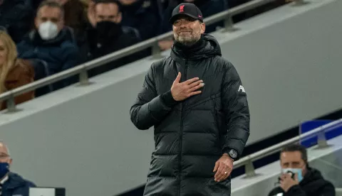 (211220) -- LONDON, Dec. 20, 2021 (Xinhua) -- Liverpool's manager Jurgen Klopp reacts during the English Premier League match between Tottenham Hotspur and Liverpool in London, Britain, on Dec. 19, 2021. (Xinhua) FOR EDITORIAL USE ONLY. NOT FOR SALE FOR MARKETING OR ADVERTISING CAMPAIGNS. NO USE WITH UNAUTHORIZED AUDIO, VIDEO, DATA, FIXTURE LISTS, CLUB/LEAGUE LOGOS OR "LIVE" SERVICES. ONLINE IN-MATCH USE LIMITED TO 45 IMAGES, NO VIDEO EMULATION. NO USE IN BETTING, GAMES OR SINGLE CLUB/LEAGUE/PLAYER PUBLICATIONS. Photo: XINHUA/XINHUA