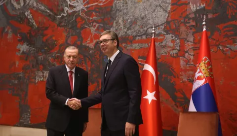 epa11654304 Serbian President Aleksandar Vucic (R) and Turkish President Recep Tayyip Erdogan (L) shake hands ahead of their meeting in Belgrade, Serbia, 11 October 2024. President Erdogan is on an official state visit to Serbia. EPA/ANDREJ CUKIC