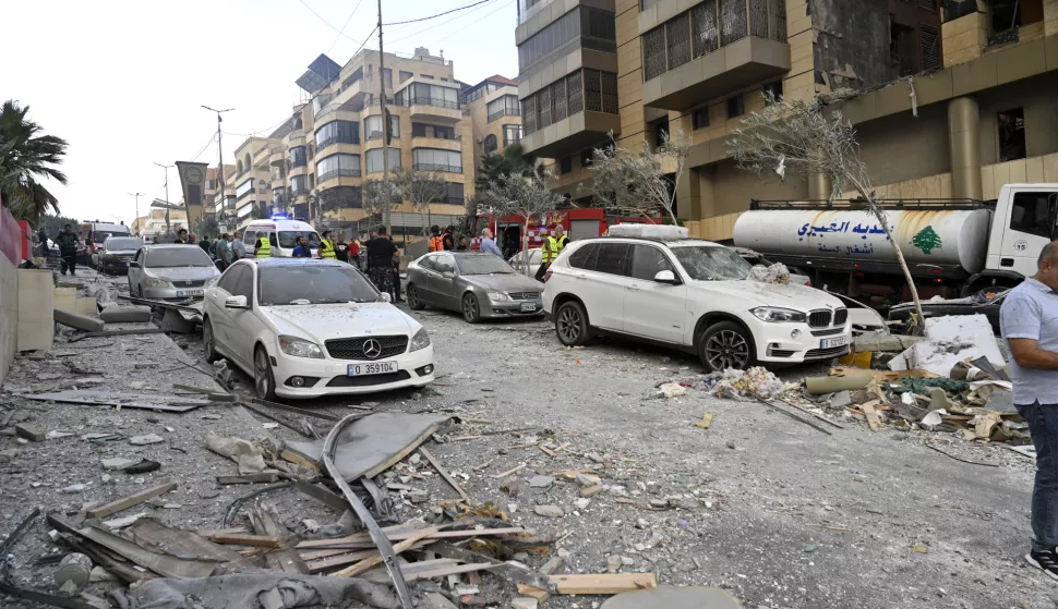 epa11635897 Damaged cars following an Israeli military strike, in Beirut, Lebanon, 01 October 2024. According to the Lebanese National News Agency (NNA), Israel targeted two areas in the southern suburbs of Beirut. The Israeli army (Tsahal) said it conducted 'a precise strike' on Beirut on 01 October. EPA/WAEL HAMZEH