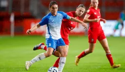 ENSCHEDE, Stadium De Grolsch Veste, 26-09-2024, season 2024/2025, UEFA Women Champions League Qualification. during the match Twente - Osijek (women), ZNK Osijek player Maja Joscak FC Twente player Sophie te Brake (Photo by Pro Shots/Sipa USA) Photo: Pro Shots Photo Agency/SIPA USA