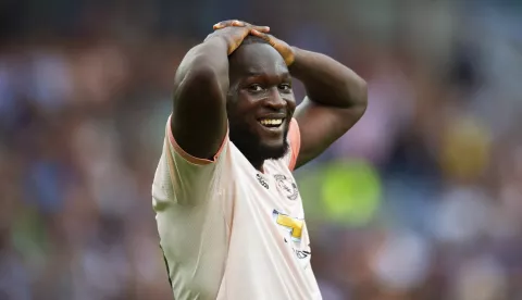 epa06992882 Manchester United's Romelu Lukaku reacts during the English Premier League soccer match between Burnley FC and Manchester United in Burnley, Britain, 02 September 2018. EPA/PETER POWELL EDITORIAL USE ONLY. No use with unauthorized audio, video, data, fixture lists, club/league logos or 'live' services. Online in-match use limited to 120 images, no video emulation. No use in betting, games or single club/league/player publications.